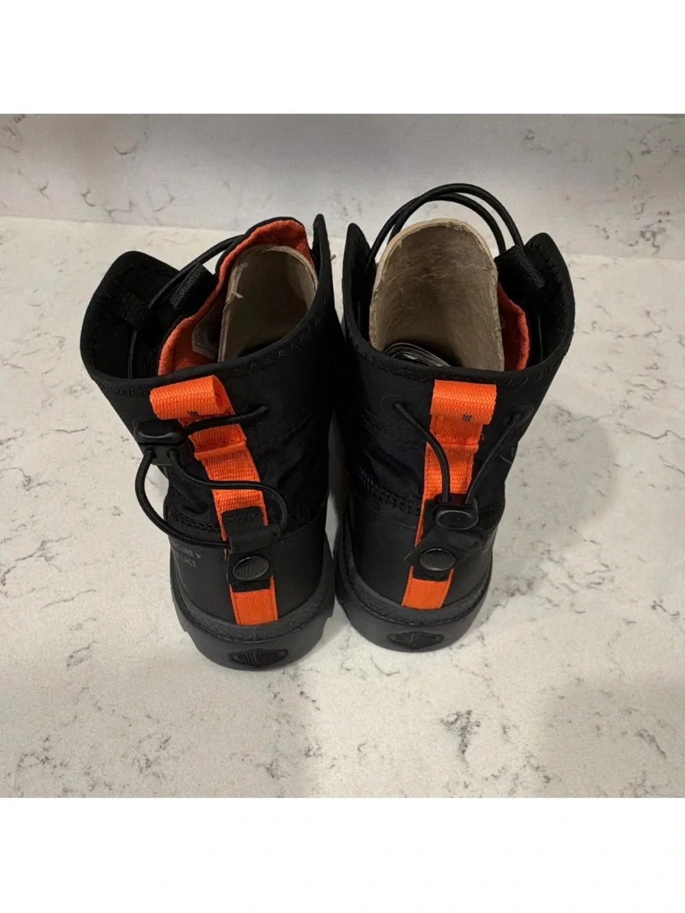 Palladium sleek men